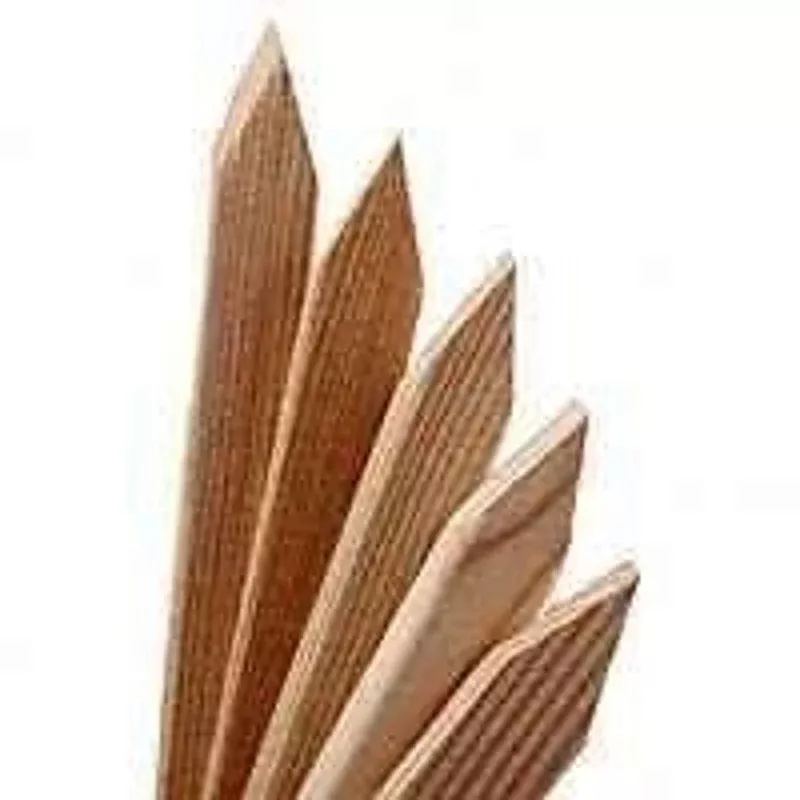 UFP 3679 Chisel Point Grade Stake, 18 in L, 3 in W, Wood, Yellow